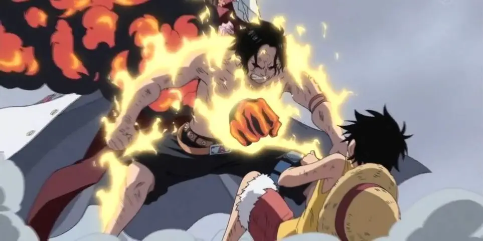 Ace se faisant frapper à la poitrine par Akainu devant Luffy